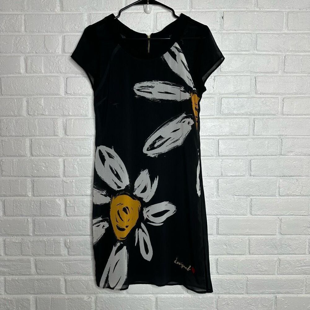 Desigual Daisy Shift Dress Black size Small‎